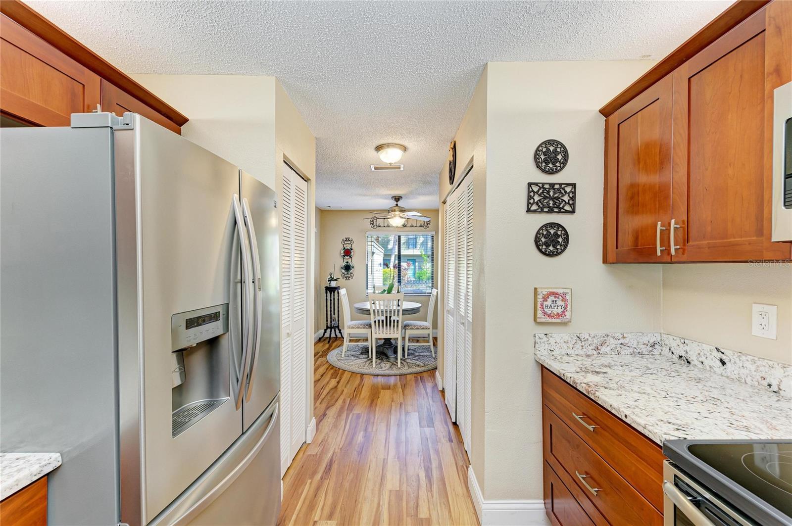 Image 15 of 66 For 5341 Lake Arrowhead Trail 11