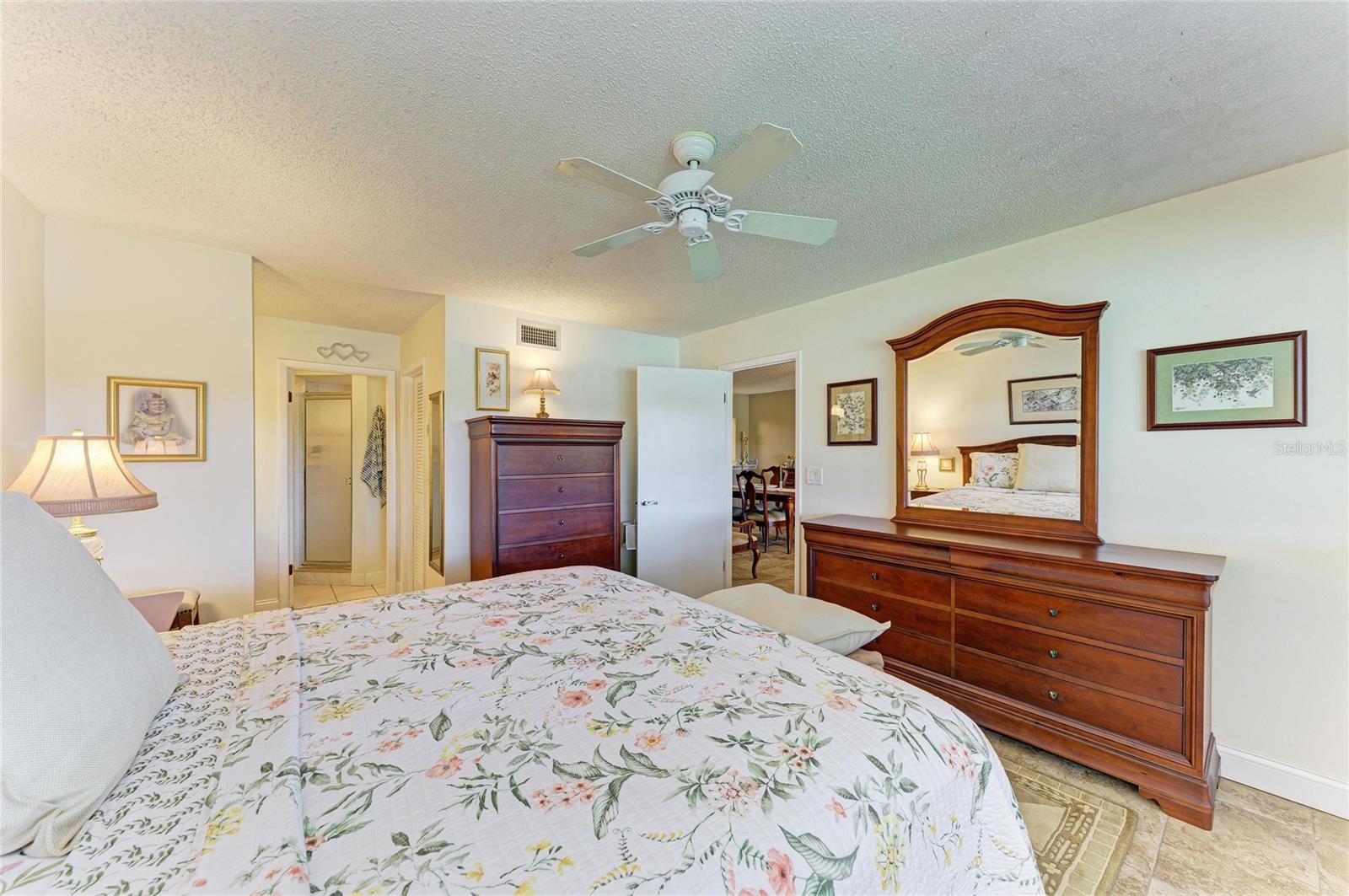 Image 22 of 66 For 5341 Lake Arrowhead Trail 11