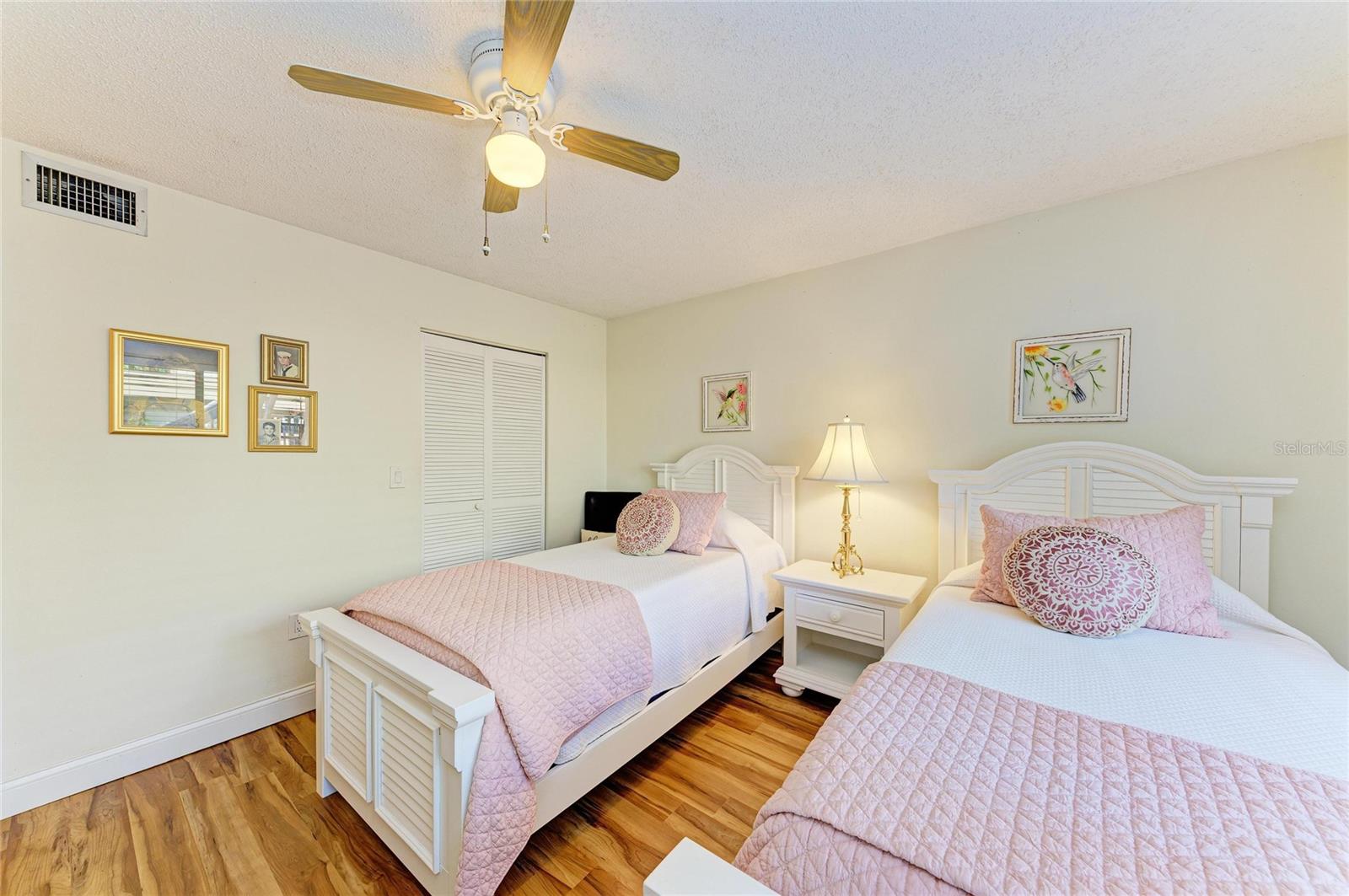 Image 26 of 66 For 5341 Lake Arrowhead Trail 11