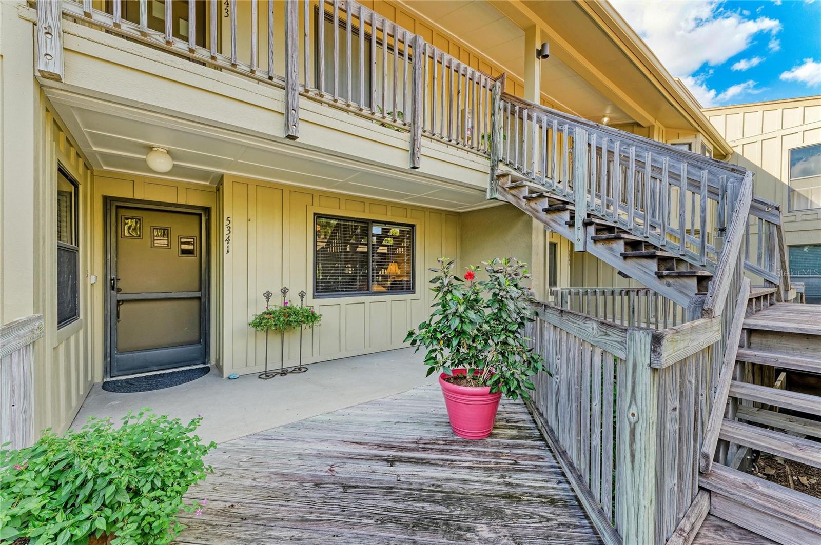 Image 3 of 66 For 5341 Lake Arrowhead Trail 11