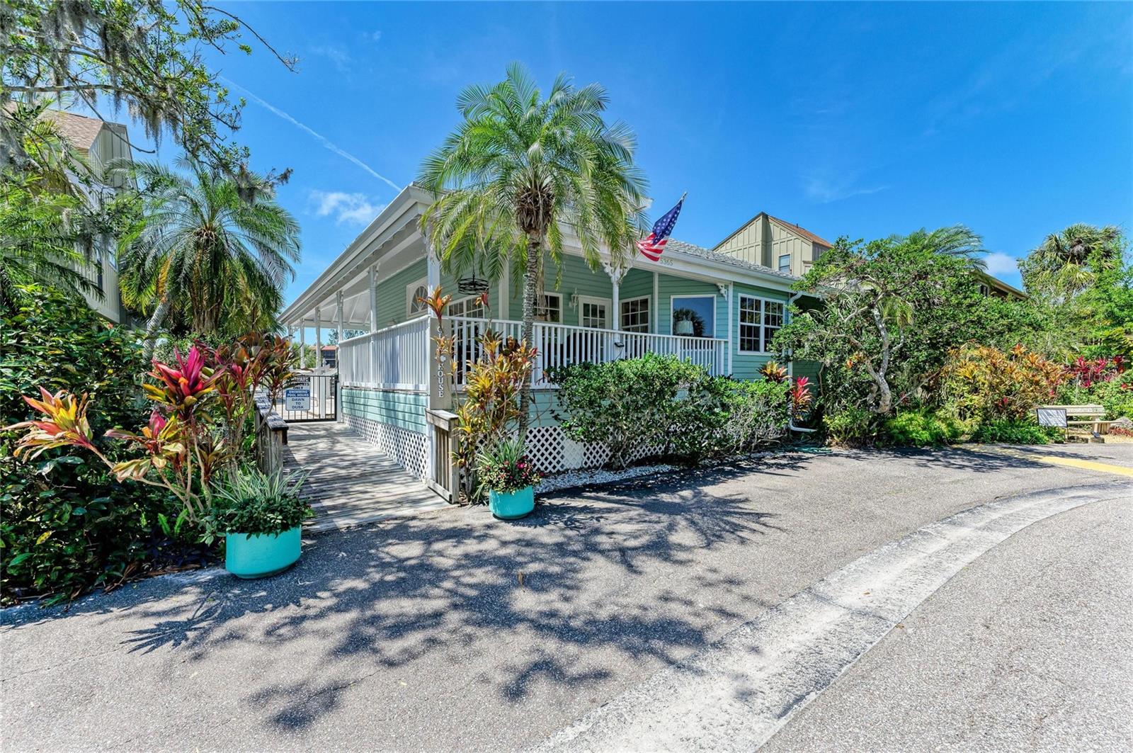 Image 45 of 66 For 5341 Lake Arrowhead Trail 11