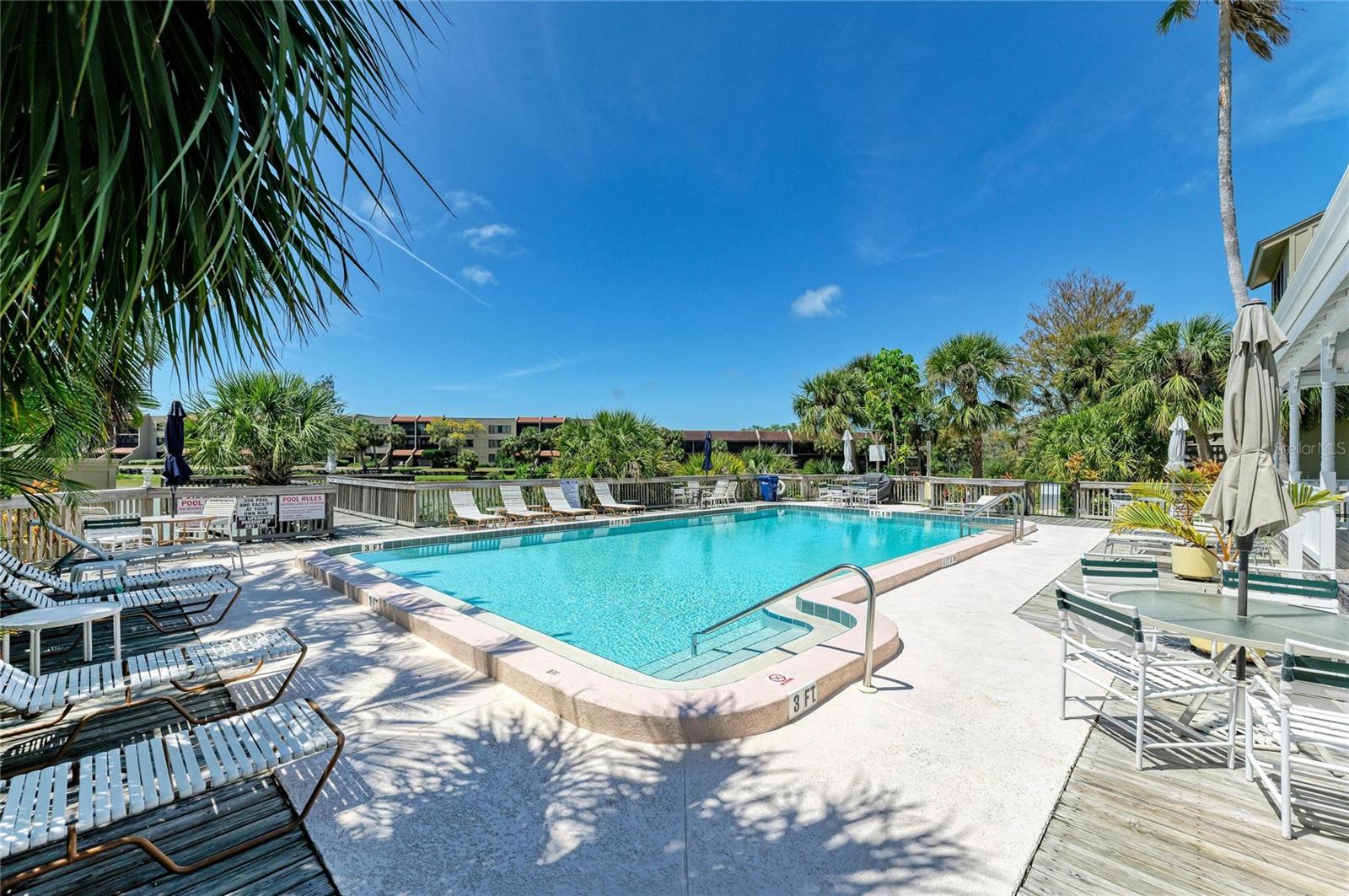 Image 49 of 66 For 5341 Lake Arrowhead Trail 11