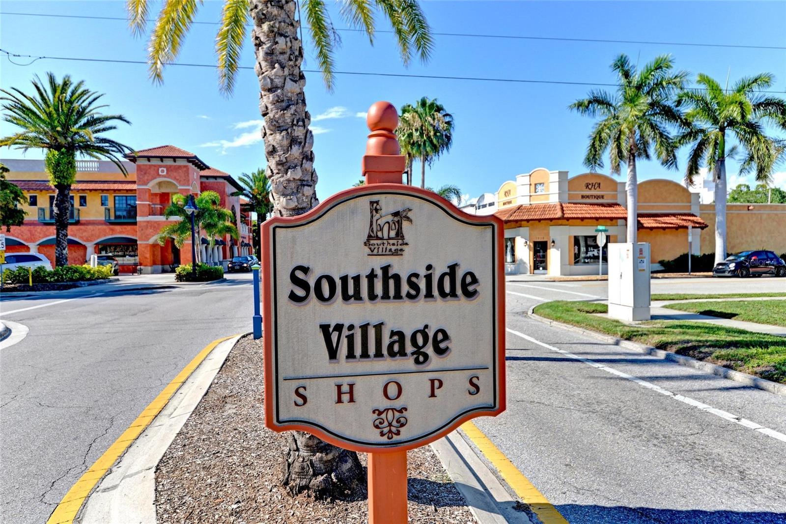 Image 56 of 66 For 5341 Lake Arrowhead Trail 11