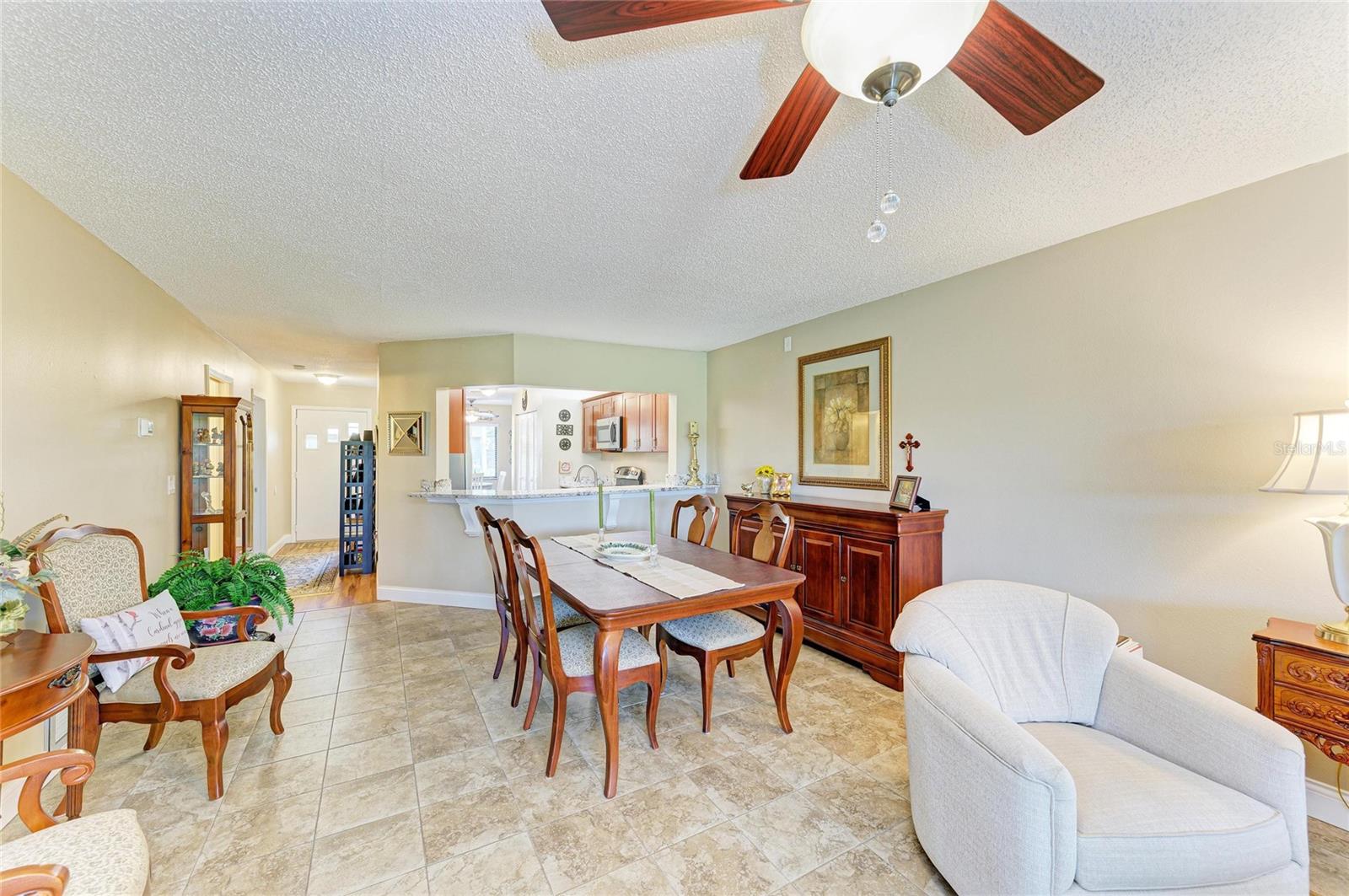 Image 8 of 66 For 5341 Lake Arrowhead Trail 11