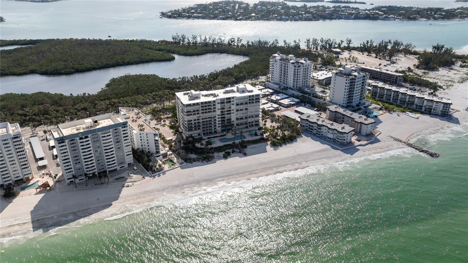 Image 4 of 80 For 1800 Benjamin Franklin Drive B809