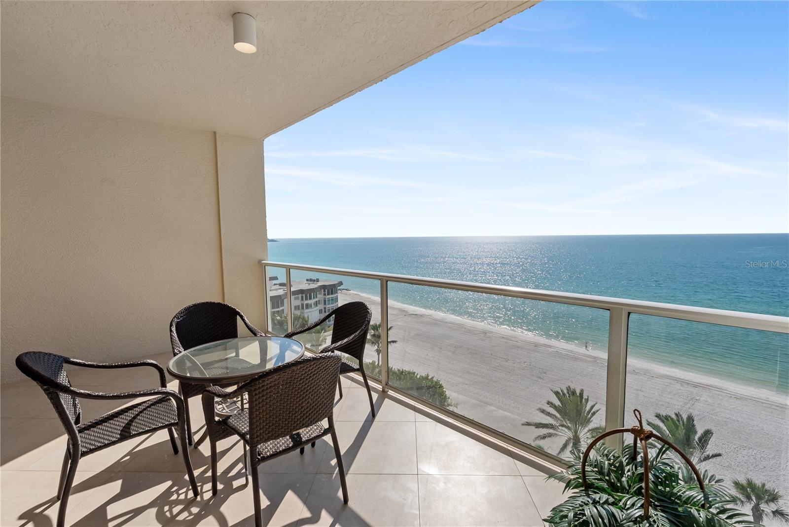 Image 47 of 80 For 1800 Benjamin Franklin Drive B809