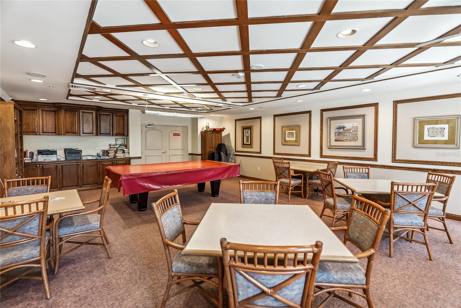 Image 56 of 80 For 1800 Benjamin Franklin Drive B809