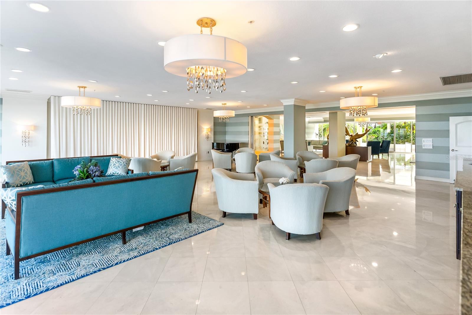 Image 62 of 80 For 1800 Benjamin Franklin Drive B809