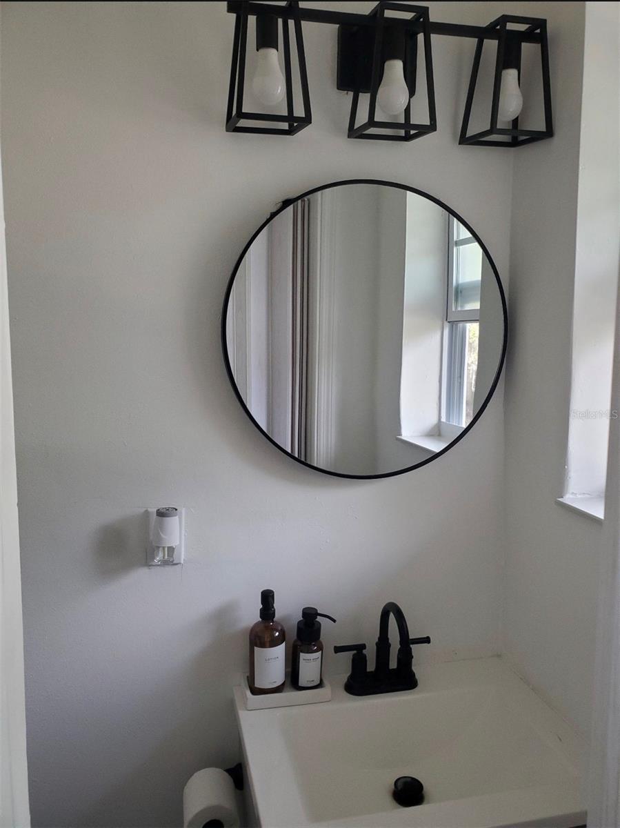 Image 3 of 9 For 219 67th Street W