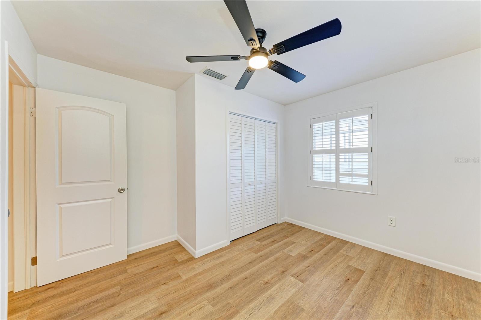 Image 21 of 56 For 616 Palm Avenue