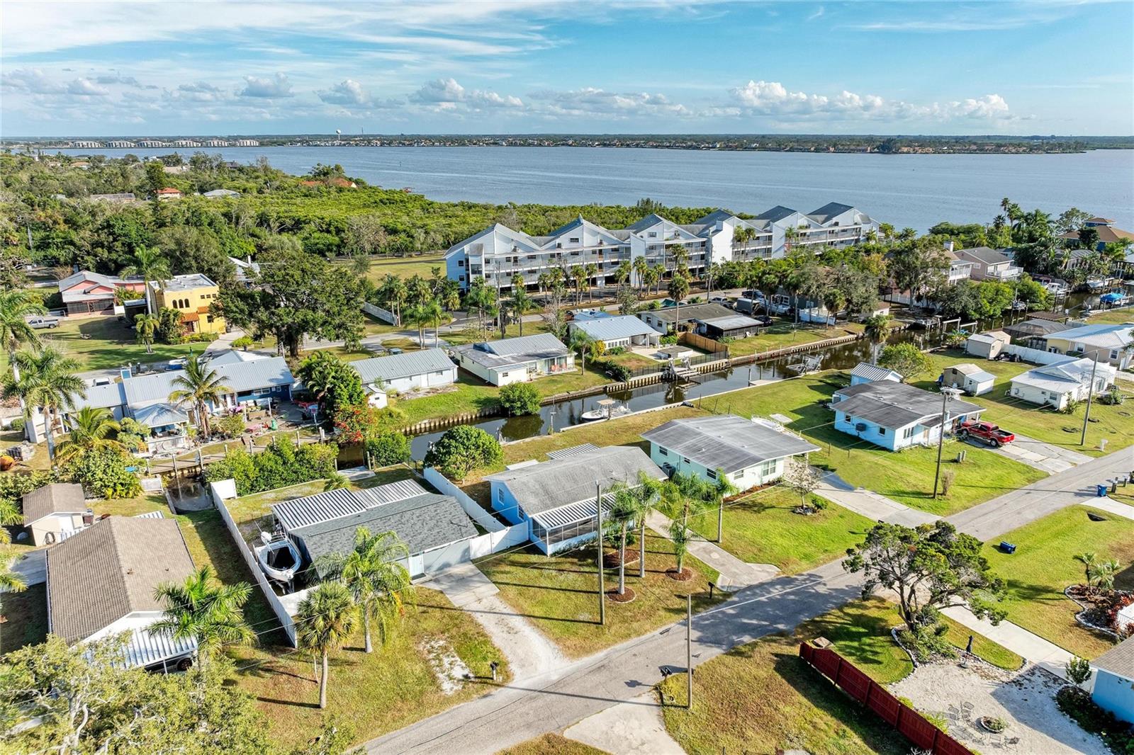 Image 52 of 56 For 616 Palm Avenue