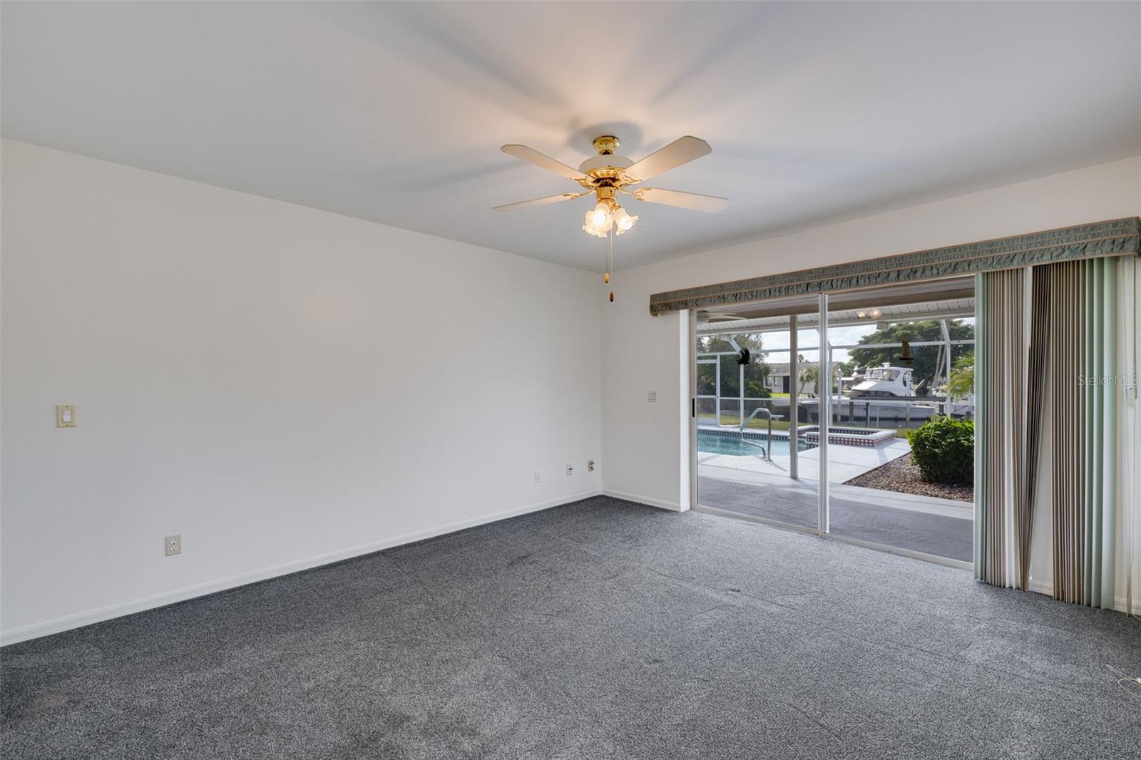 Image 14 of 45 For 13376 Journeys