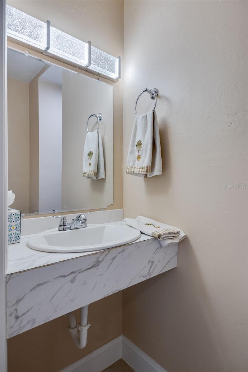 Image 40 of 45 For 13376 Journeys