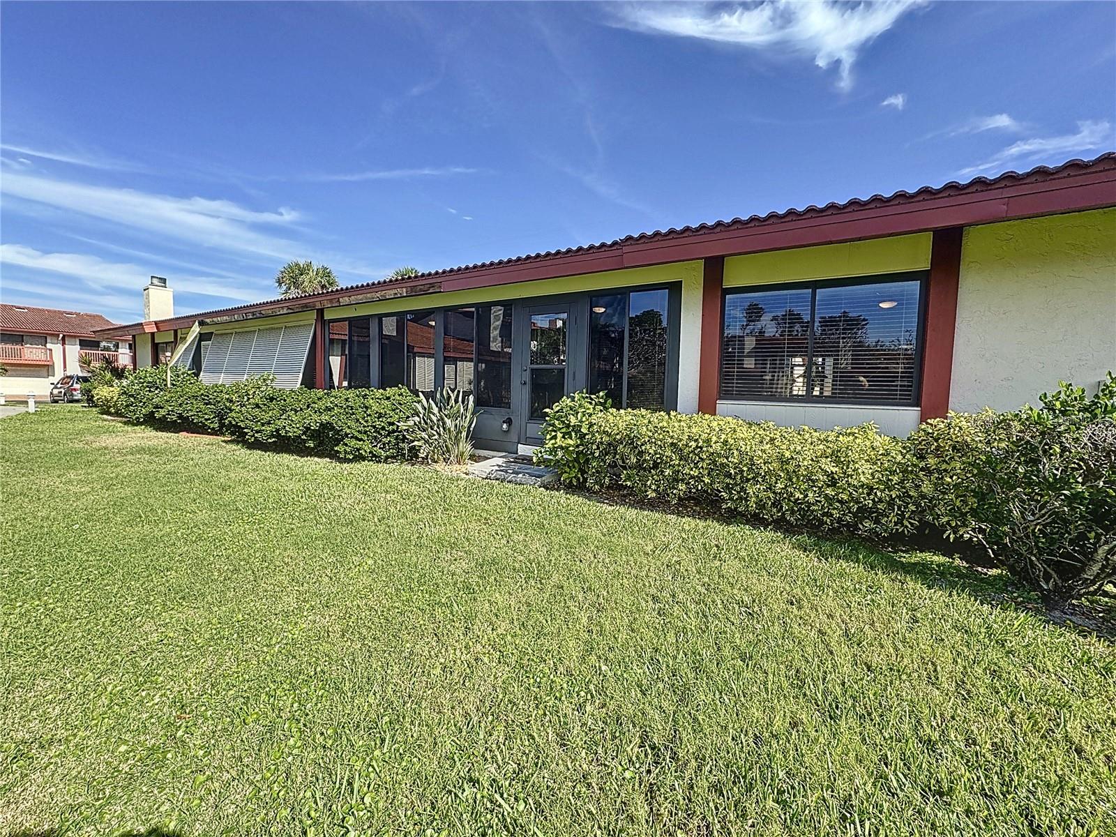 Image 29 of 36 For 707 Sorrento Inlet 707