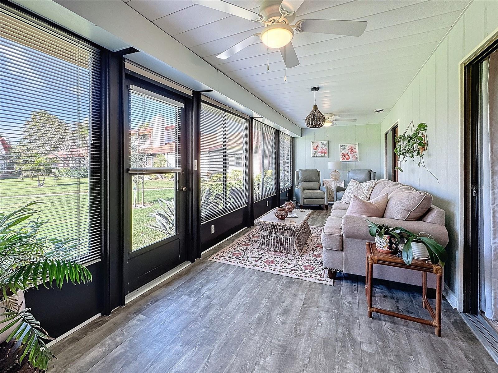 Image 6 of 36 For 707 Sorrento Inlet 707