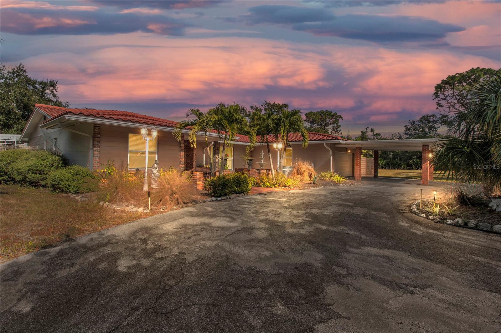 Details for 2605 Desoto Road, SARASOTA, FL 34234