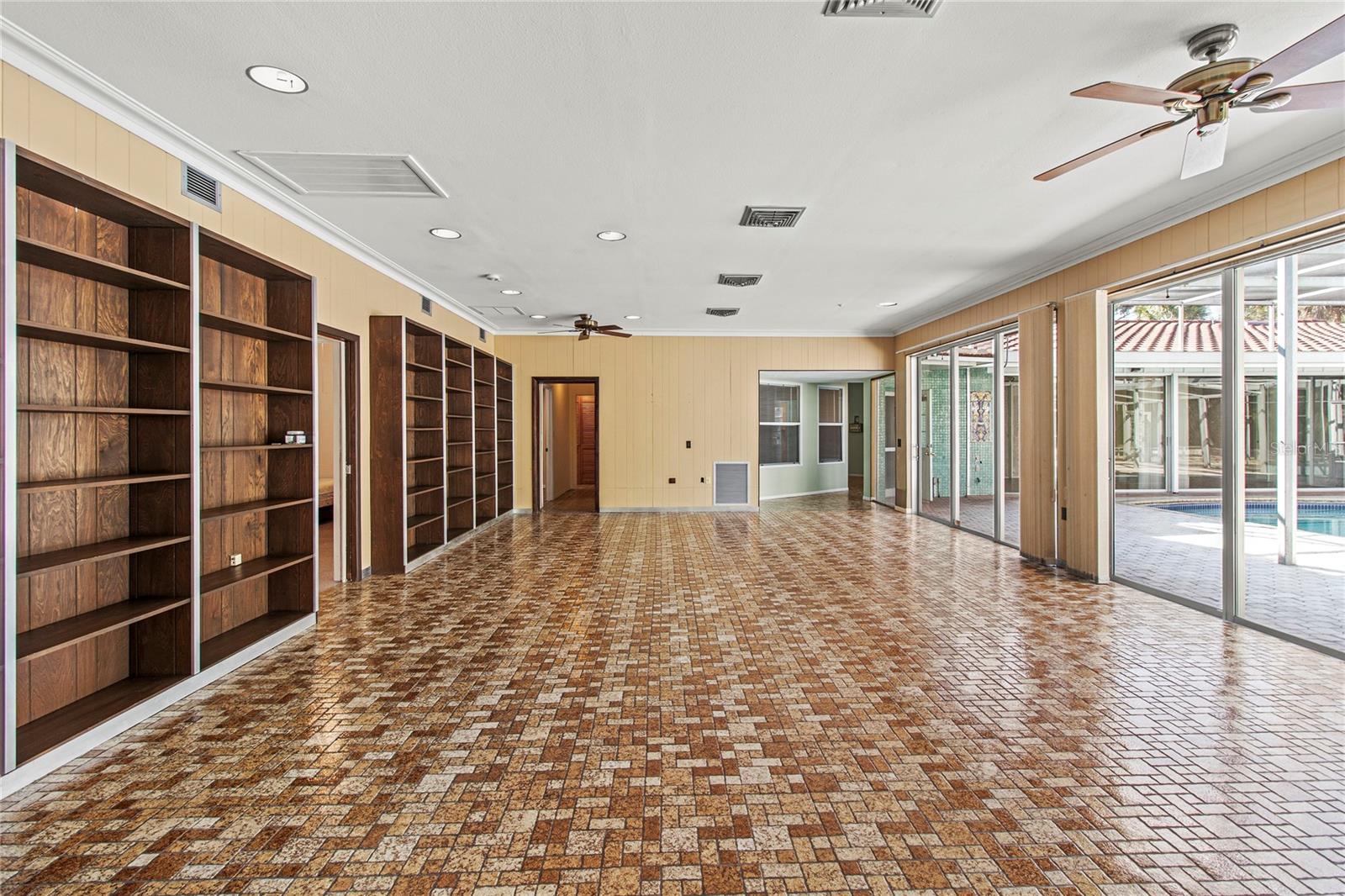 Image 14 of 27 For 2605 Desoto Road