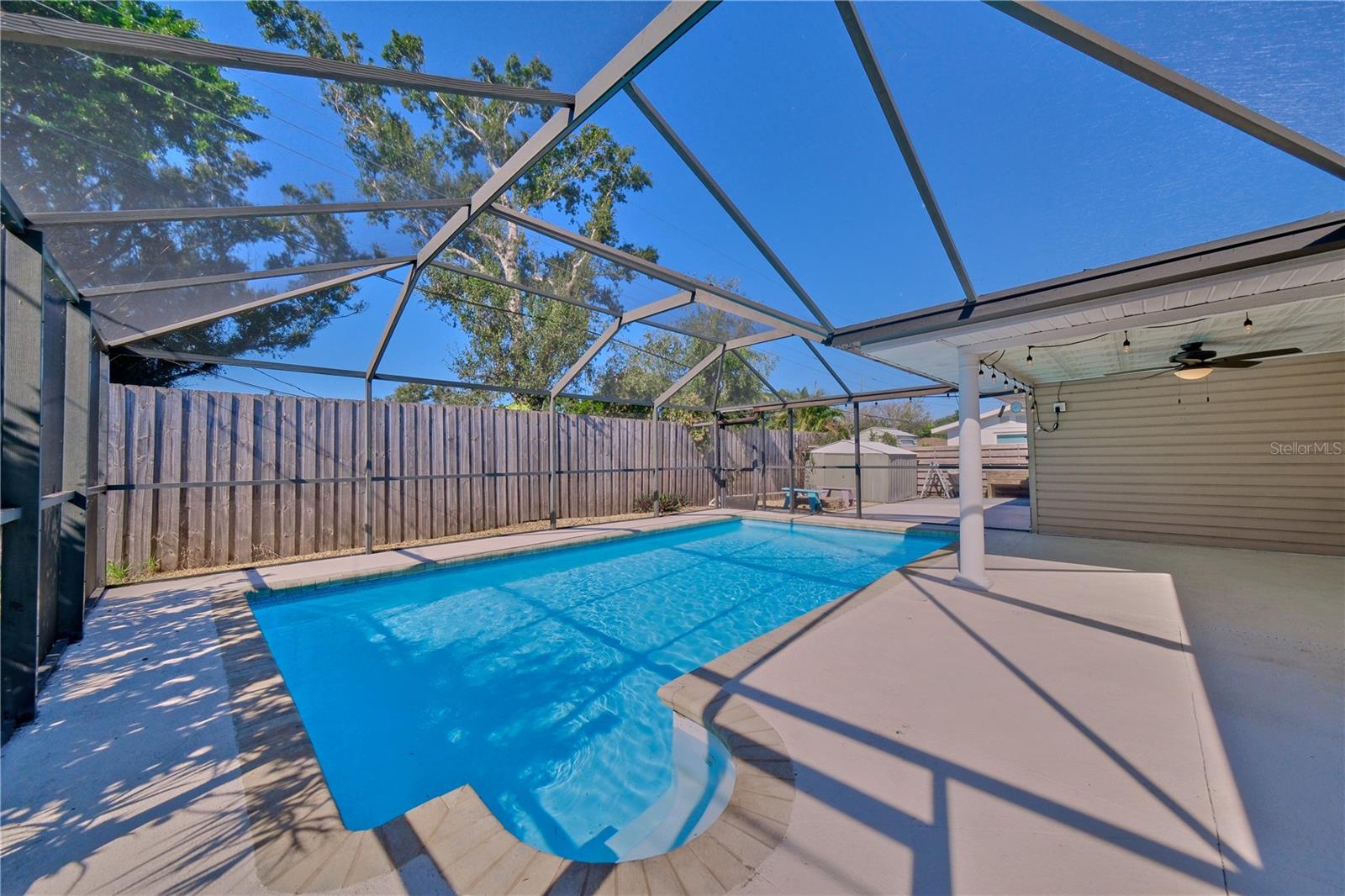 Image 4 of 42 For 6220 Murdock Avenue