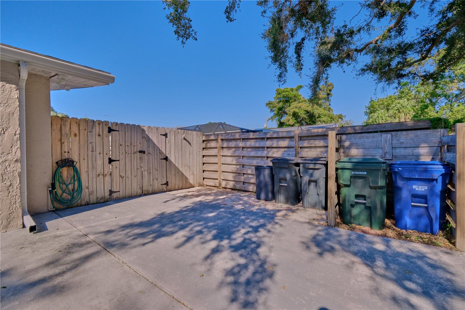 Image 6 of 42 For 6220 Murdock Avenue