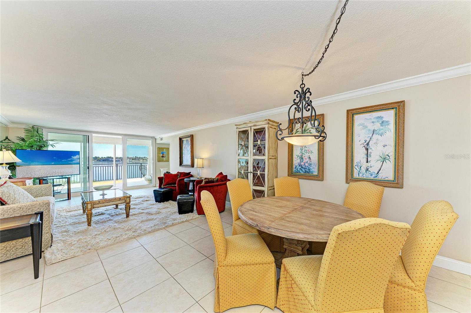 Image 10 of 64 For 5700 Escondida Boulevard S 201