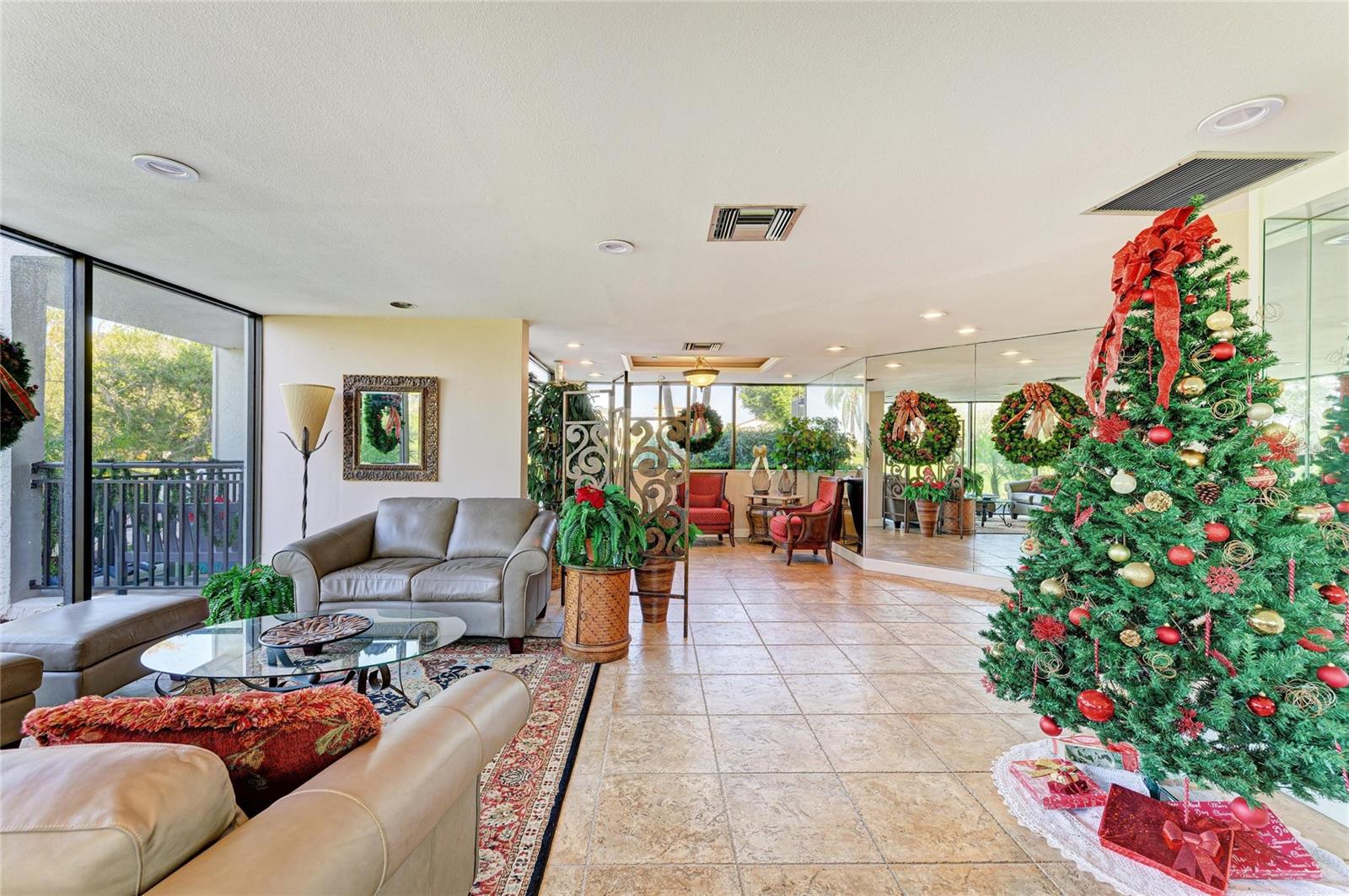 Image 42 of 64 For 5700 Escondida Boulevard S 201