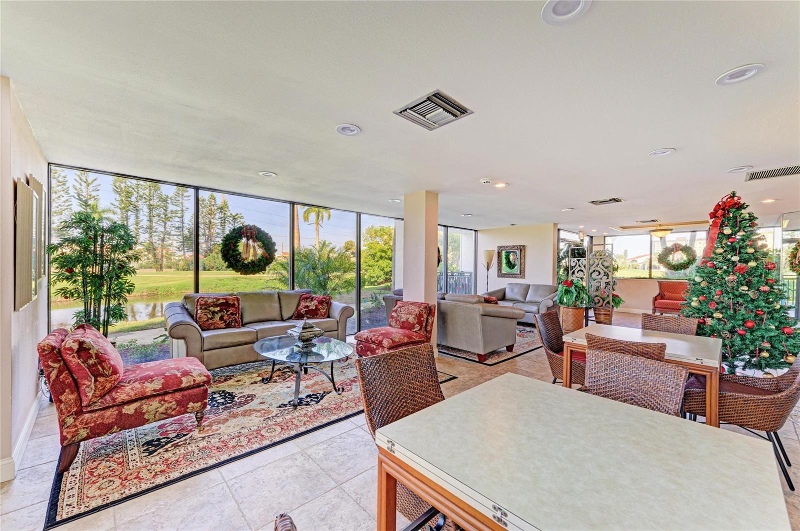 Image 43 of 64 For 5700 Escondida Boulevard S 201