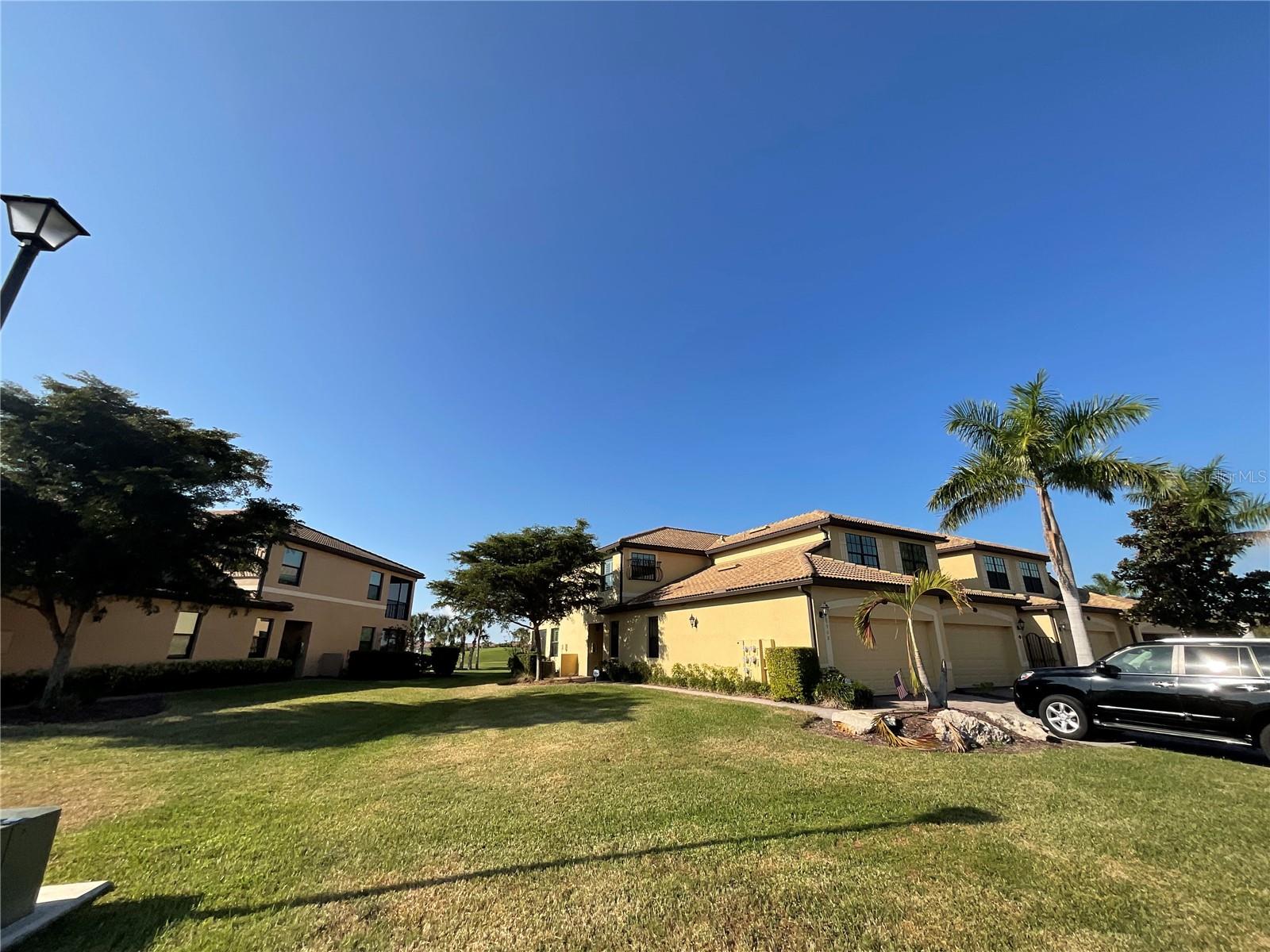 Image 2 of 26 For 6908 Grand Estuary Trail 101