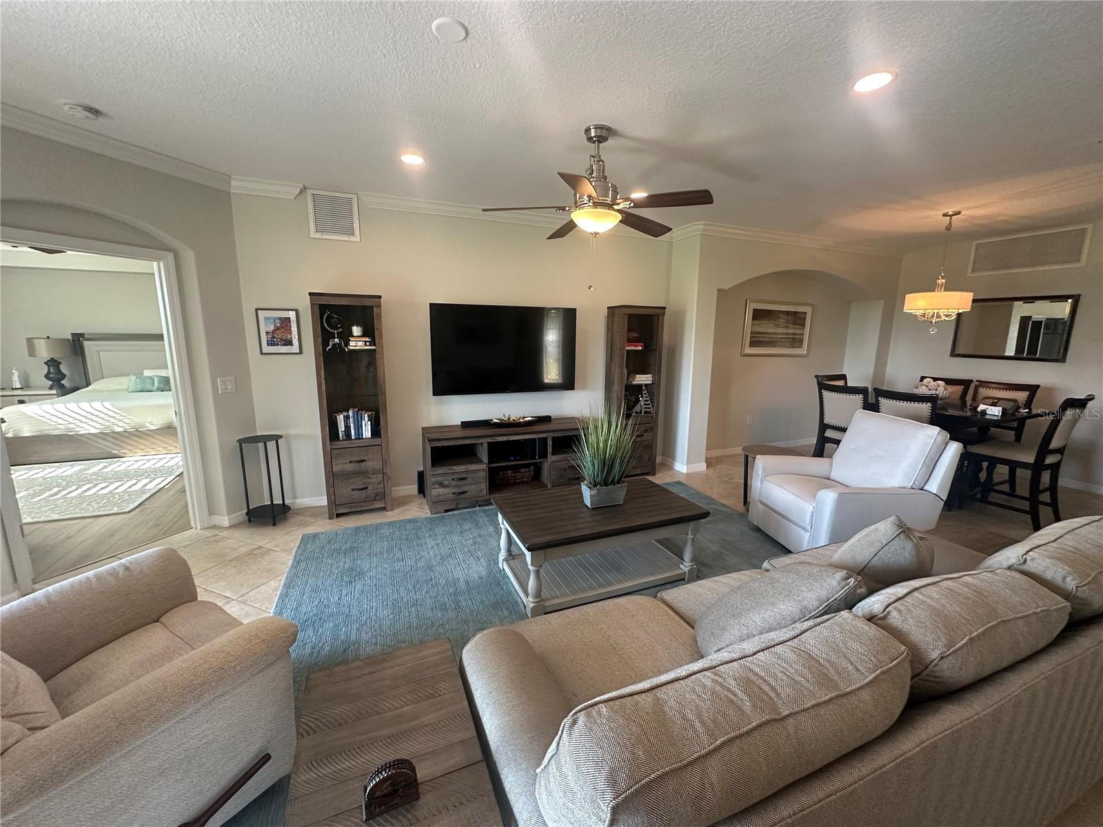 Image 8 of 26 For 6908 Grand Estuary Trail 101