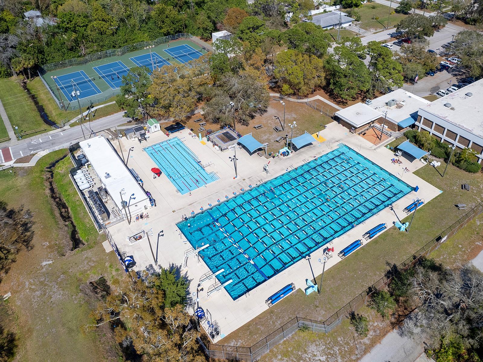 Image 53 of 55 For 2613 Temple Street