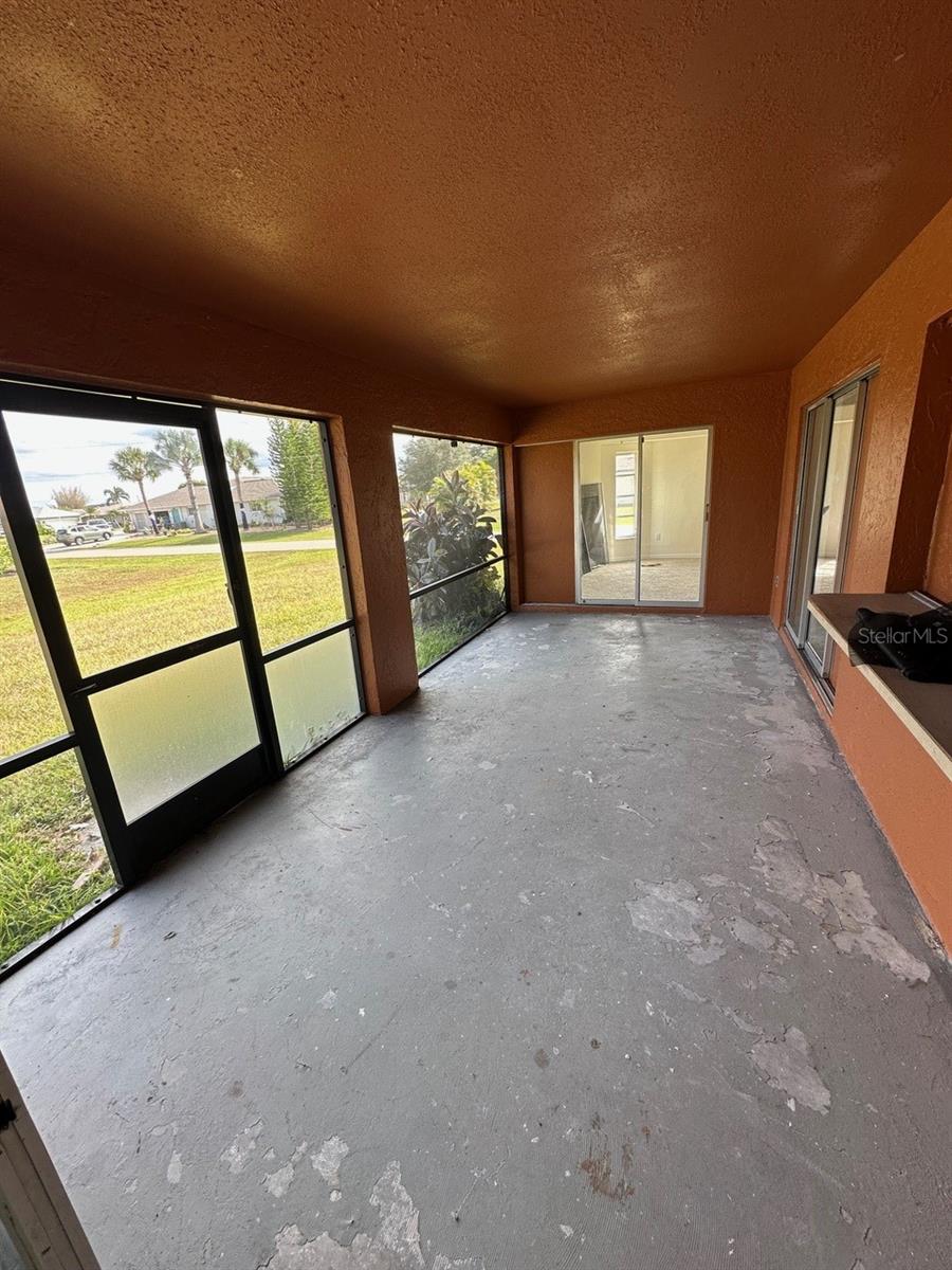 Image 17 of 20 For 1190 Capricorn Boulevard