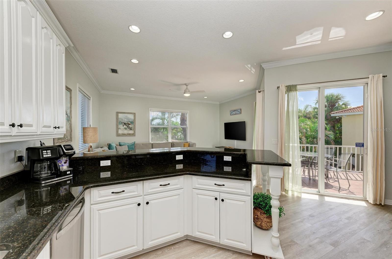 Image 13 of 51 For 201 57th Street