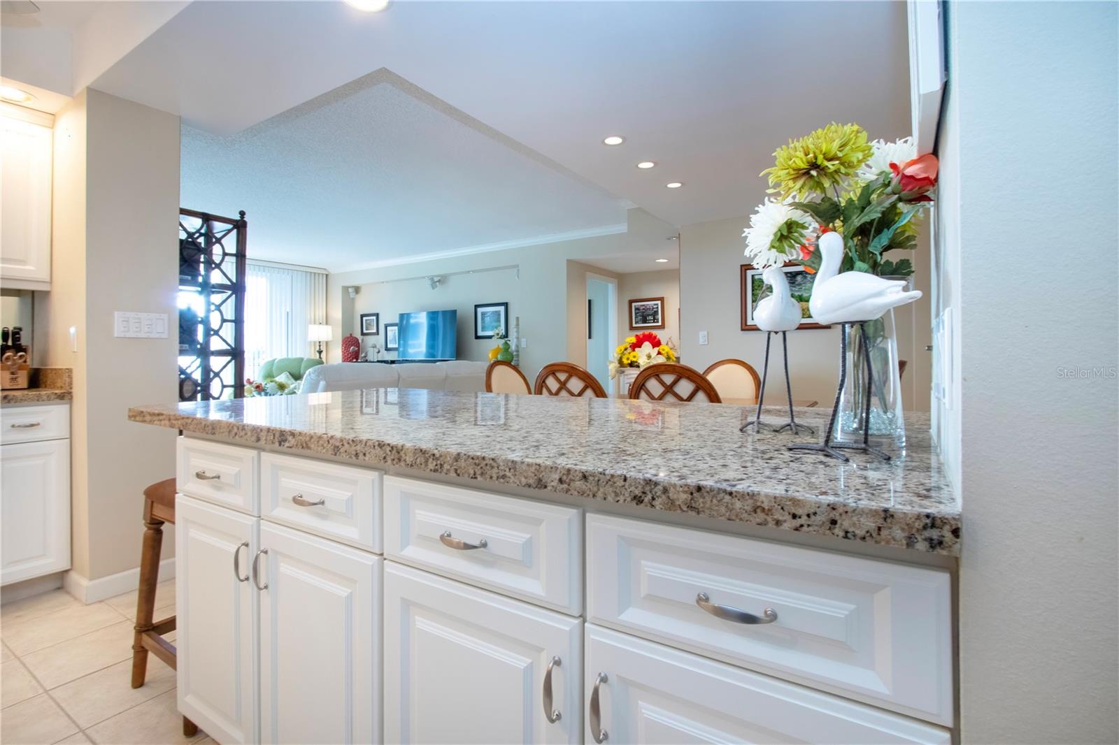 Image 16 of 63 For 1212 Benjamin Franklin Drive 607