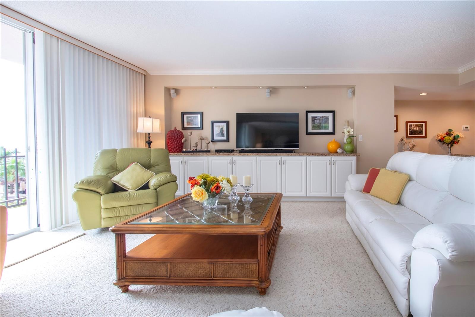 Image 25 of 63 For 1212 Benjamin Franklin Drive 607