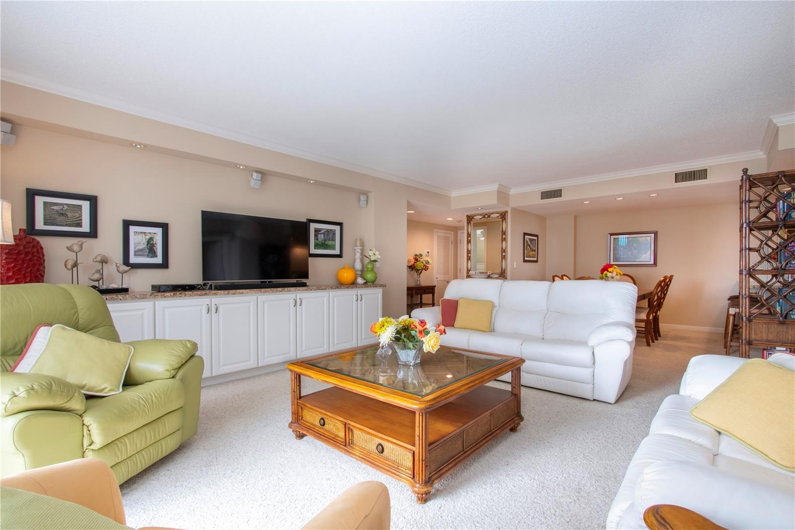 Image 27 of 63 For 1212 Benjamin Franklin Drive 607