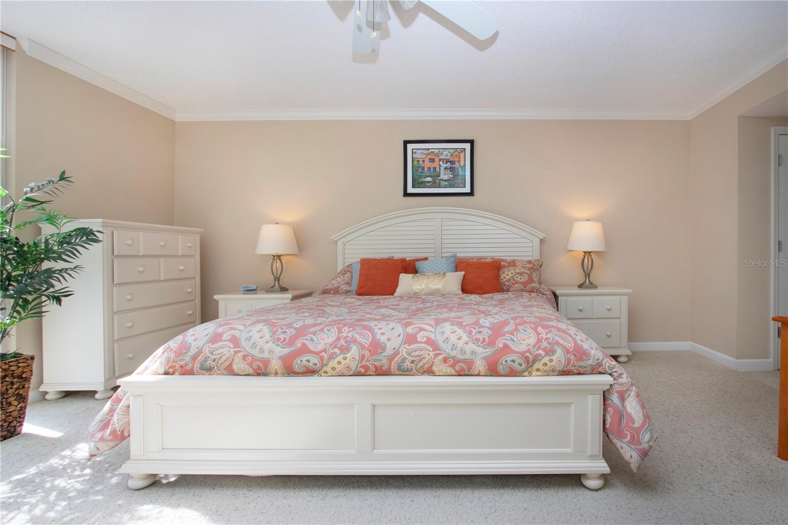 Image 36 of 63 For 1212 Benjamin Franklin Drive 607