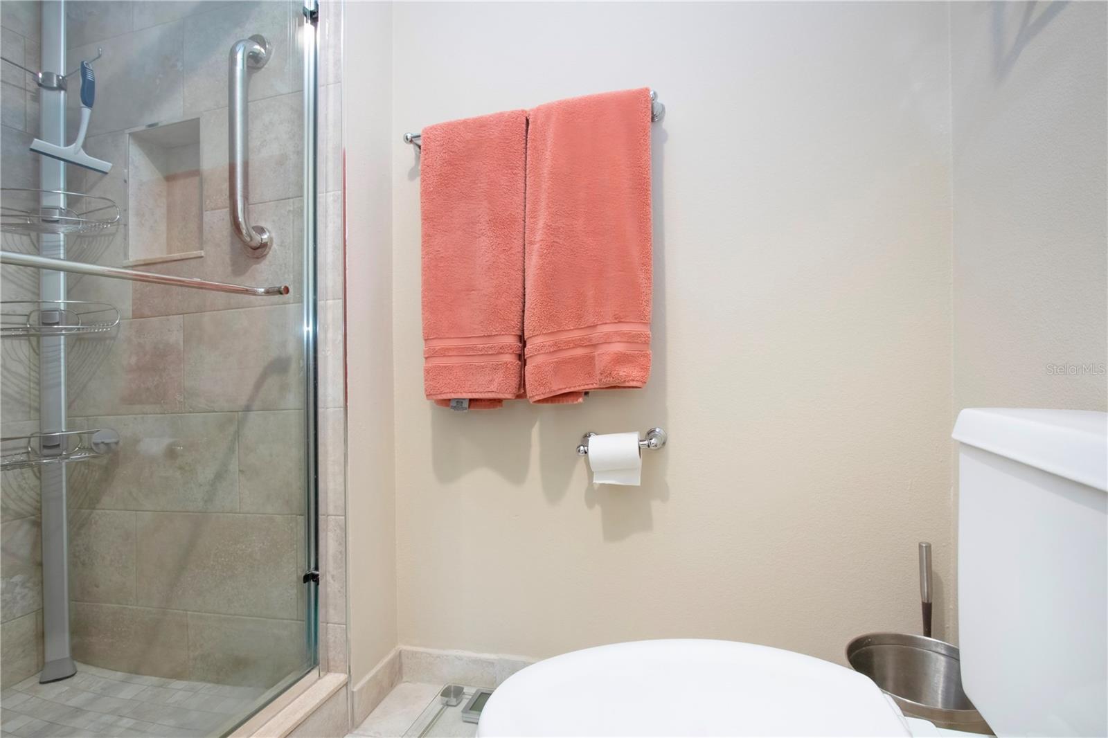 Image 41 of 63 For 1212 Benjamin Franklin Drive 607