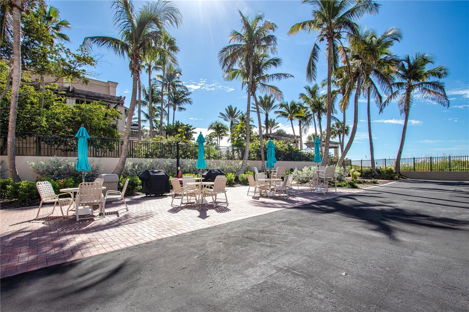 Image 50 of 63 For 1212 Benjamin Franklin Drive 607