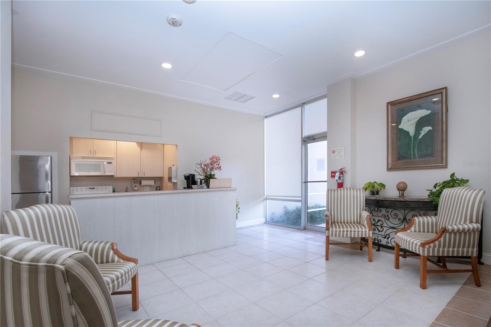 Image 58 of 63 For 1212 Benjamin Franklin Drive 607