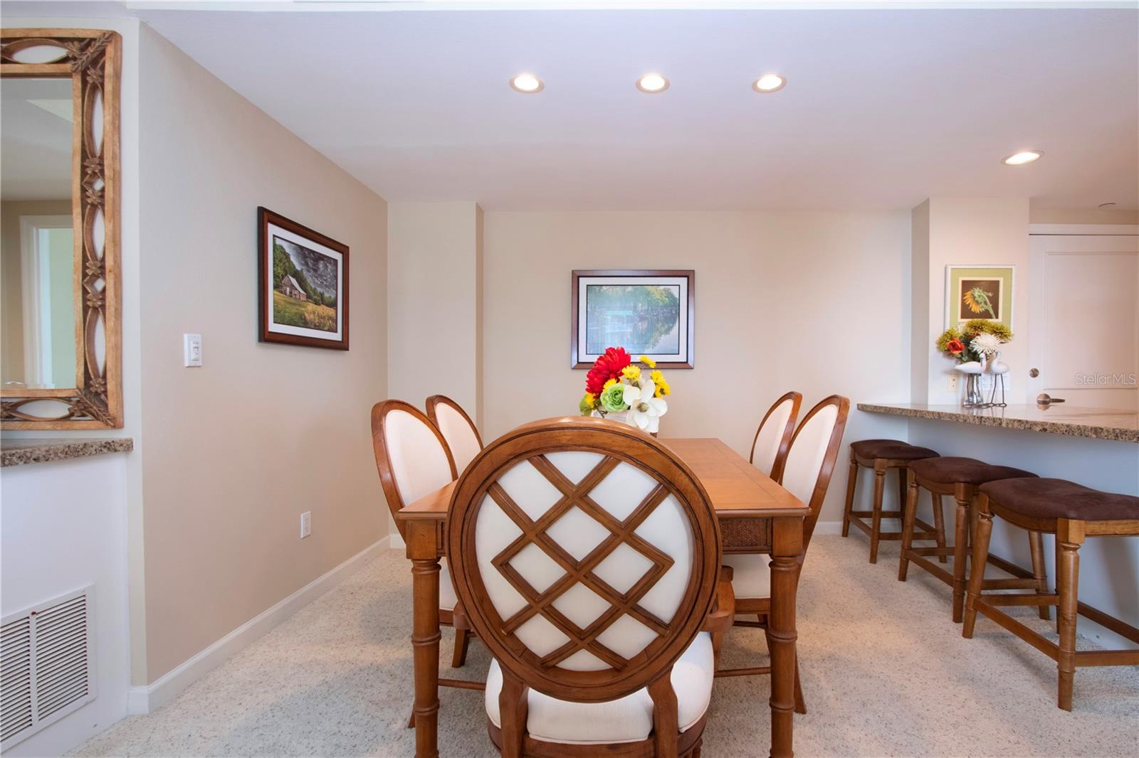 Image 9 of 63 For 1212 Benjamin Franklin Drive 607