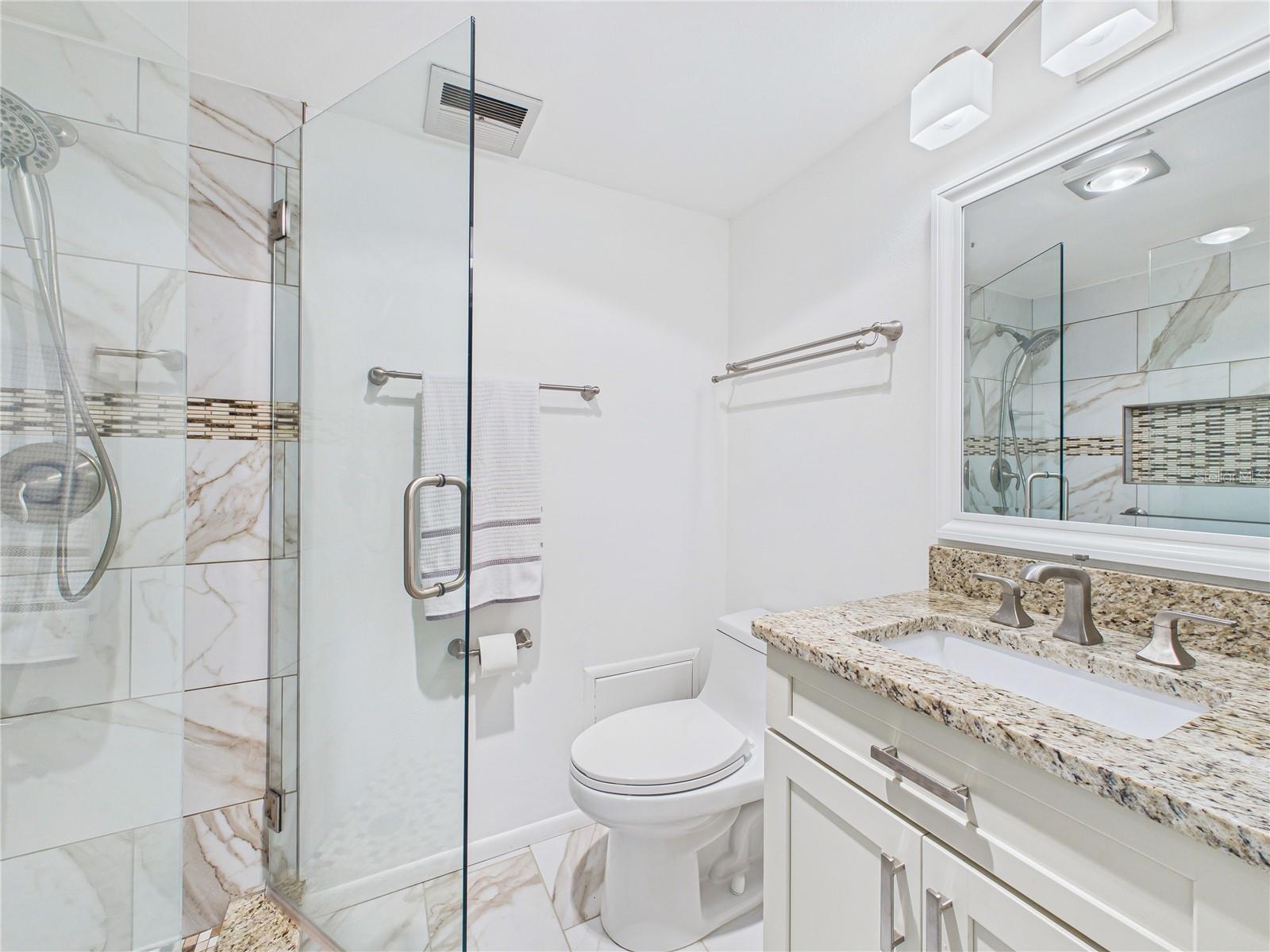 Image 18 of 55 For 8767 Midnight Pass Road 403f