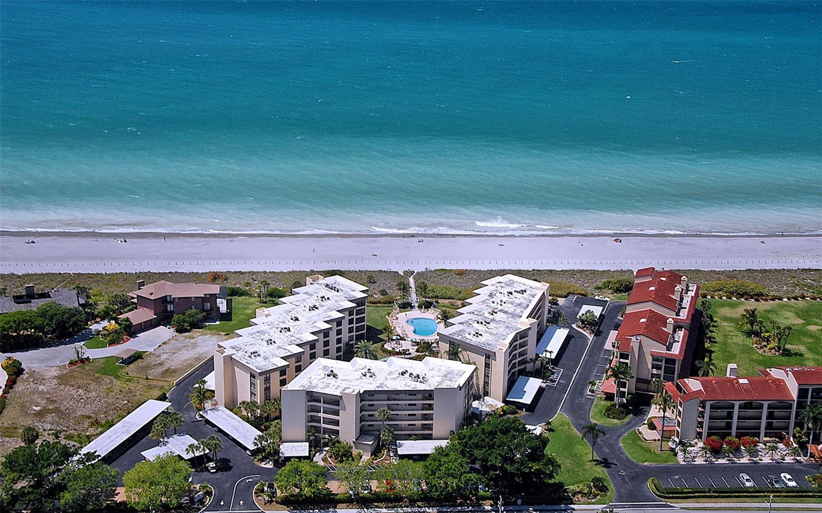 Image 28 of 55 For 8767 Midnight Pass Road 403f