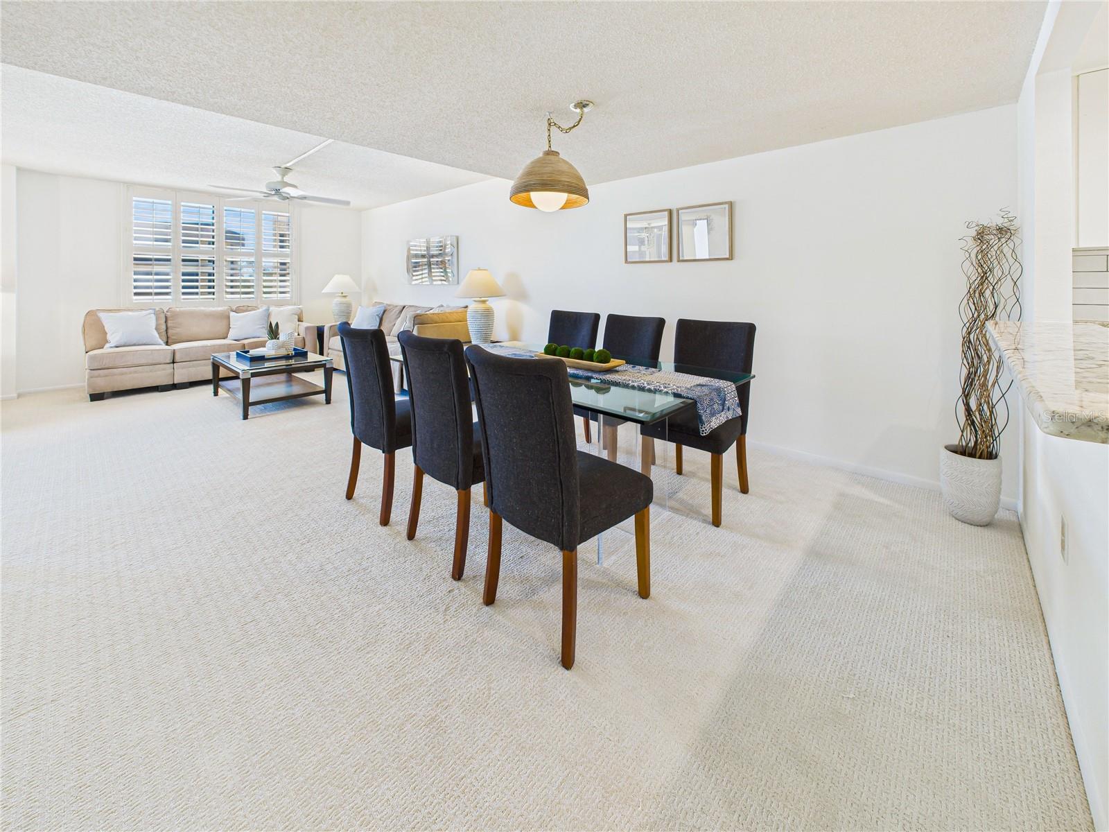 Image 6 of 55 For 8767 Midnight Pass Road 403f