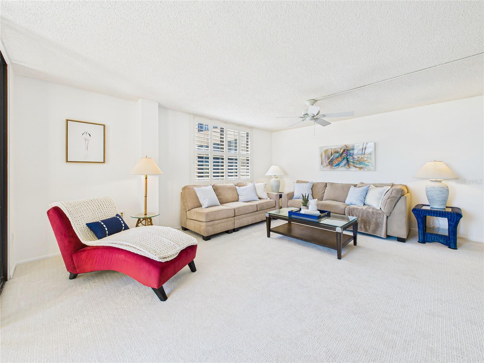 Image 9 of 55 For 8767 Midnight Pass Road 403f