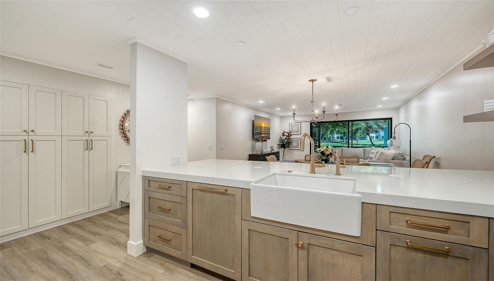 Image 10 of 55 For 2089 Gulf Of Mexico Drive G1-105