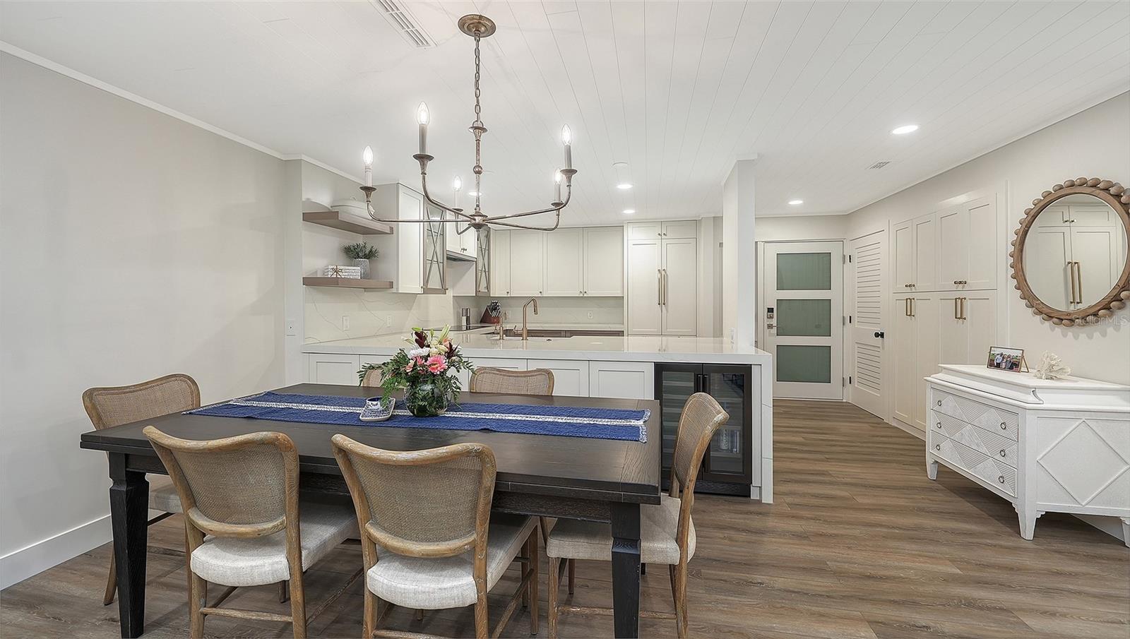 Image 14 of 55 For 2089 Gulf Of Mexico Drive G1-105