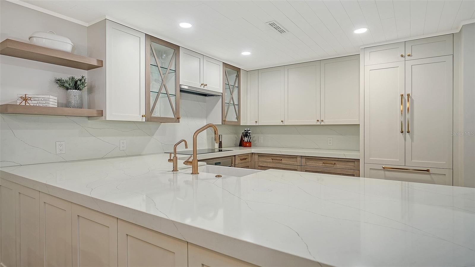 Image 18 of 55 For 2089 Gulf Of Mexico Drive G1-105