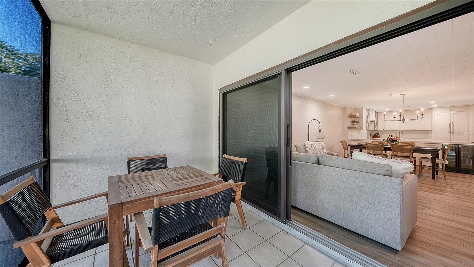 Image 32 of 55 For 2089 Gulf Of Mexico Drive G1-105