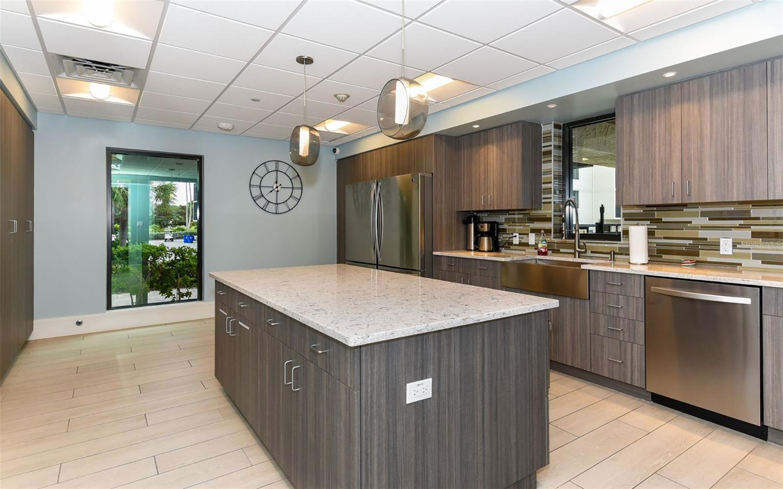 Image 44 of 55 For 2089 Gulf Of Mexico Drive G1-105