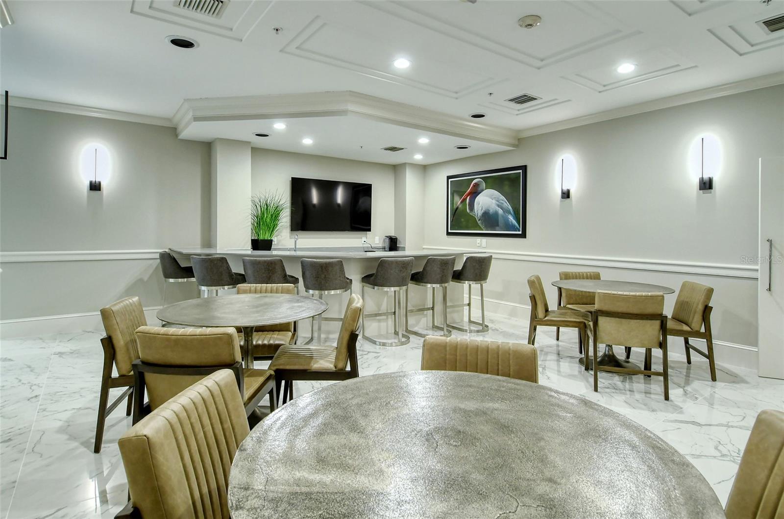 Image 47 of 58 For 435 L Ambiance Drive J704