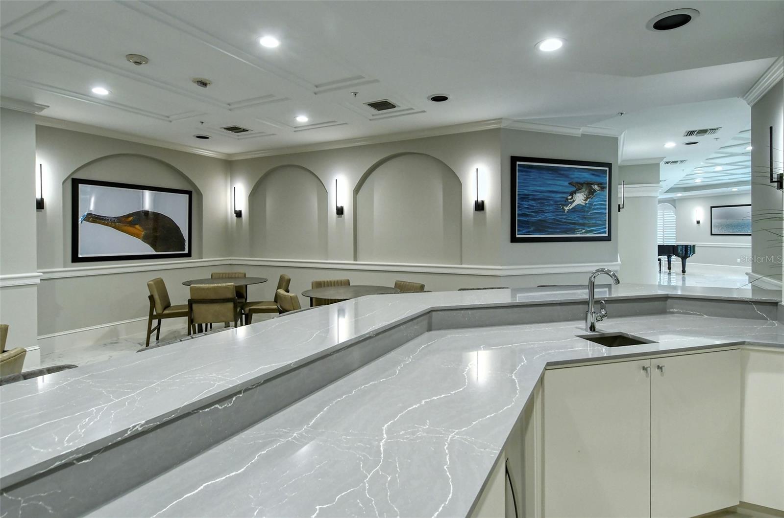 Image 48 of 58 For 435 L Ambiance Drive J704